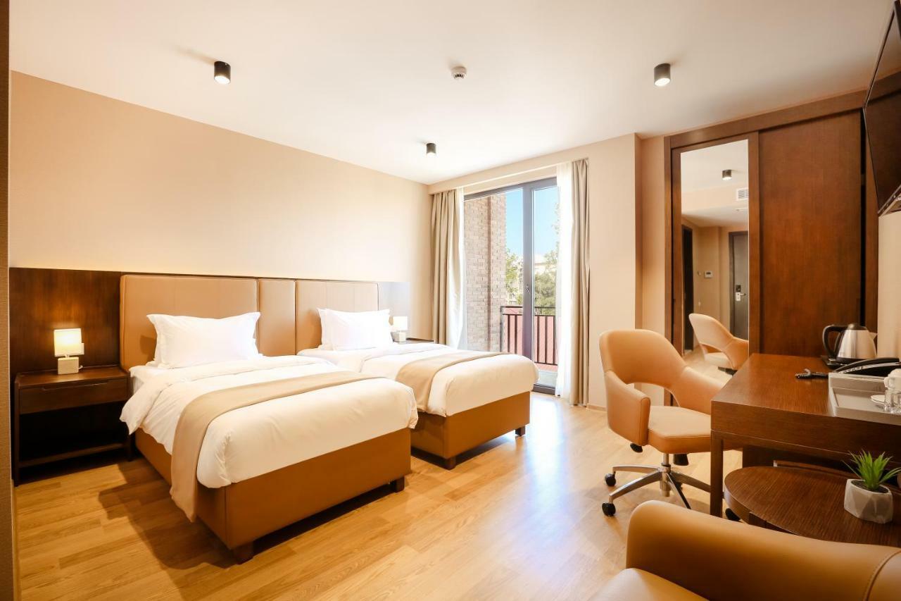 Elisi By Gtm Hotel Tbilisi Exterior photo