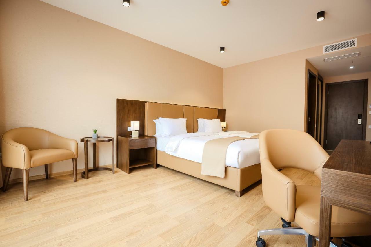 Elisi By Gtm Hotel Tbilisi Exterior photo